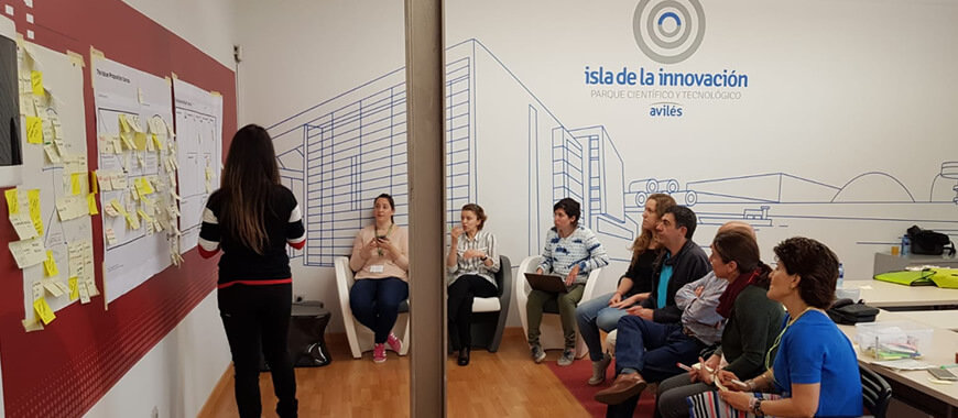 Herramientas Tic útiles para emprender Herramientas Tic útiles para emprender